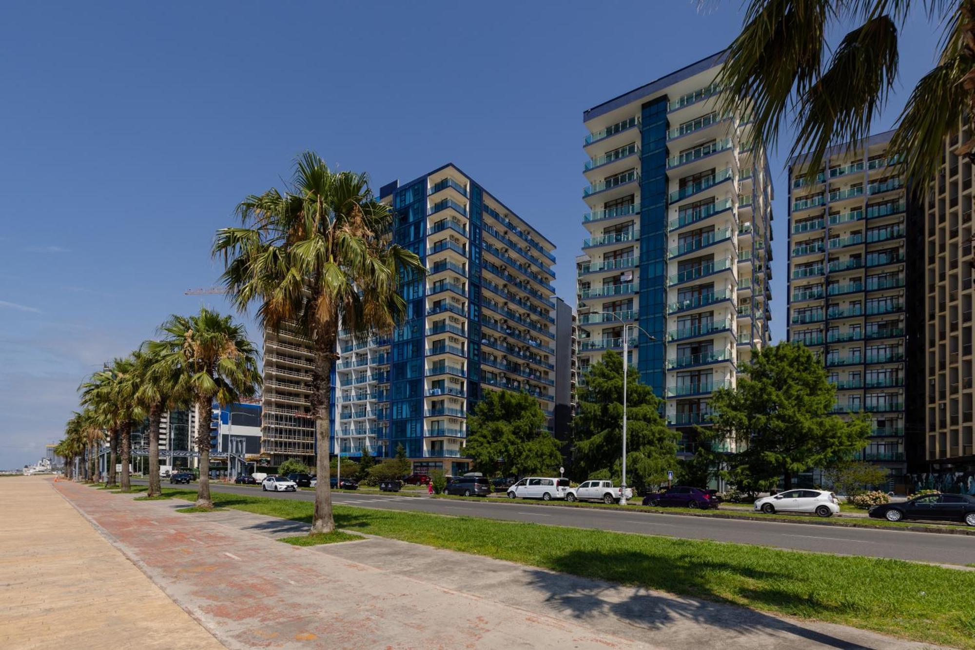 Aqua Batumi Hotel & Apartments Eksteriør billede